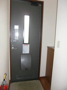 ハイツ駒下 203号-4