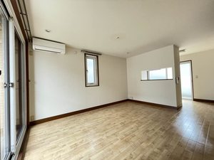 ホワイトオーク・ハイツ　Ｃ 101号-2