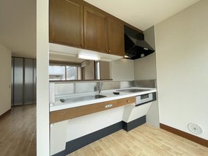 ホワイトオーク・ハイツ　Ｃ 101号-4