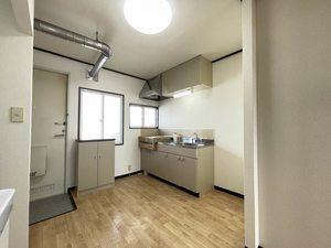 タウニィ若宮 205号-4