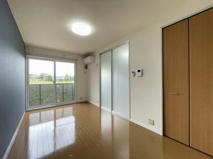 シャーメゾン泉 102号-2