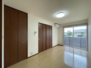 ハイツ・タカＱ 102号-2