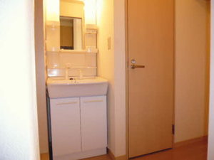 コーポ前田 201号-3