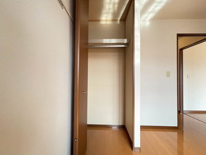 プラザ・カナン弐番館 202号-9