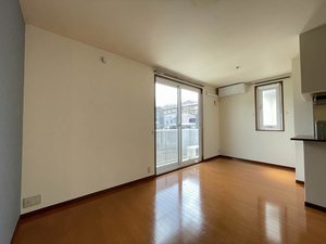 ラフィーネ水沢 101号-3