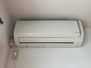クリスタル・コート 203号-15