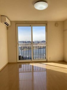 リリー・シャーメゾン A 101号-3