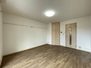 シャーメゾン・インター　Ａ 102号-3