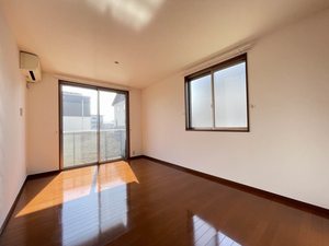 シャーメゾン・インター　Ｂ 102号-2