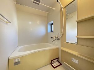 シャーメゾン・インター　Ｂ 102号-5