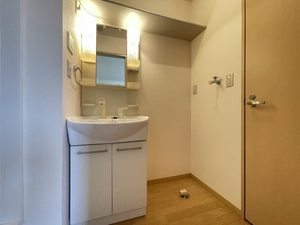 シャーメゾン菜摘 103号-5