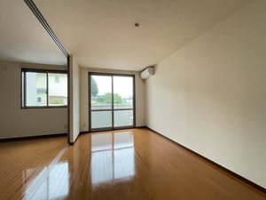 シャーメゾン桜屋敷 101号-2