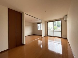 シャーメゾン桜屋敷 101号-3