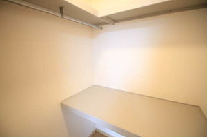 ホワイトナイト 201号-8