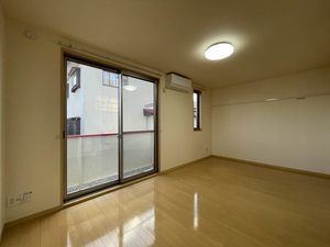 シャーメゾン笹森 101号-3