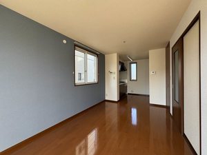 グランセレッソ　Ｆ 102号-3