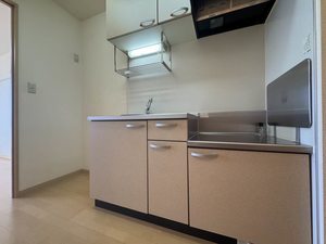 シャーメゾン大森 201号-6