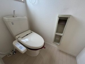 シャーメゾン的場 101号-8