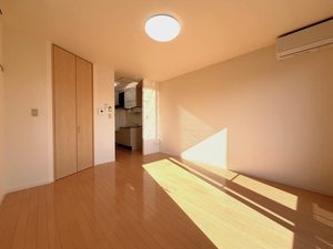 メゾンシャロット 203号-3