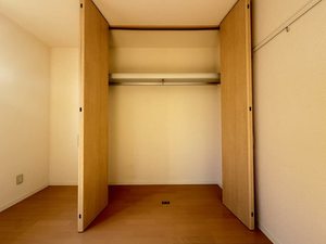 ラフィーネ常盤台 201号-11