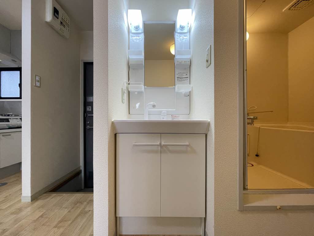 グランパティオ北上　Ｃ 101号-7