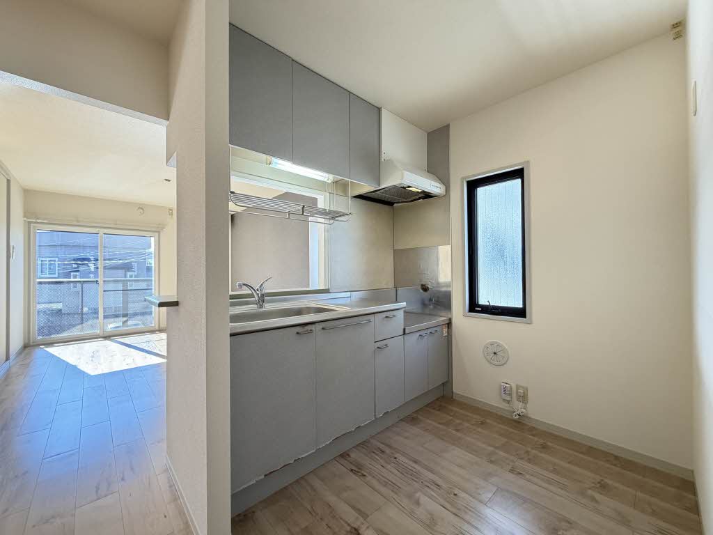 グランパティオ北上　Ｅ 202号-4