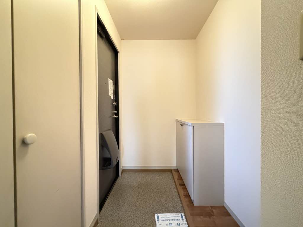 グランパティオ北上　Ｅ 202号-8