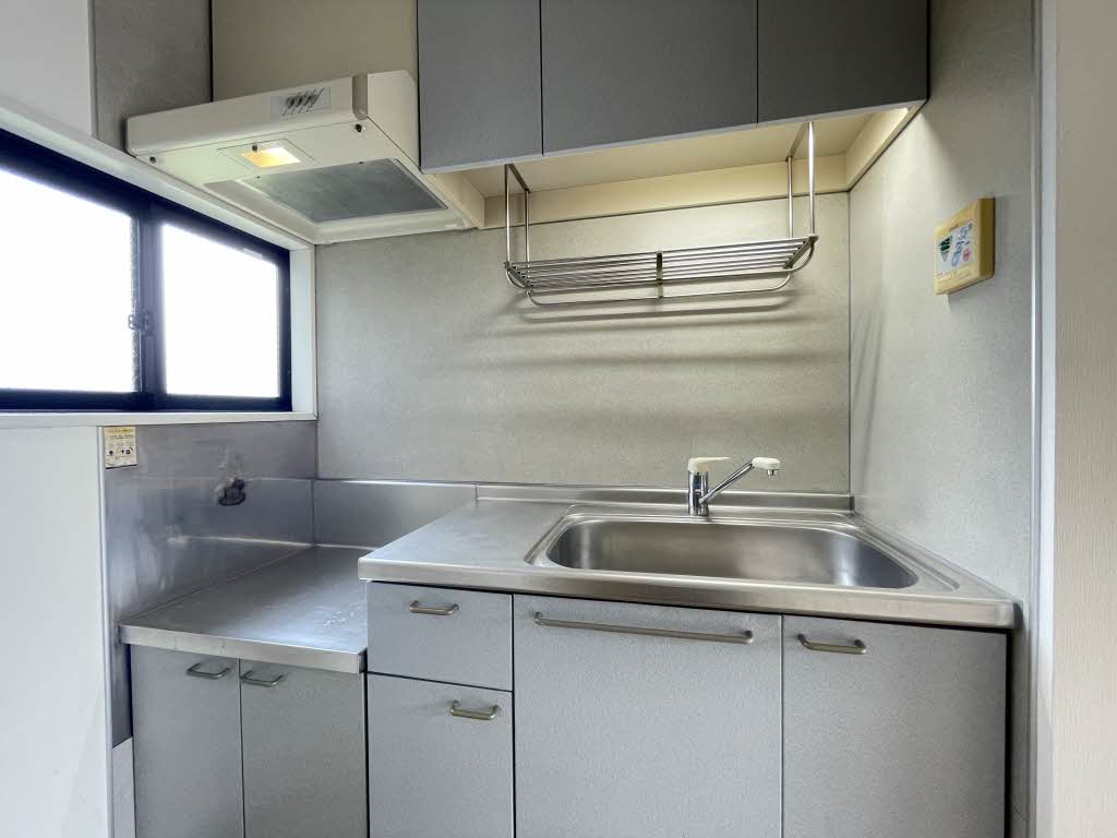 ディアス北田　Ｅ 102号-4