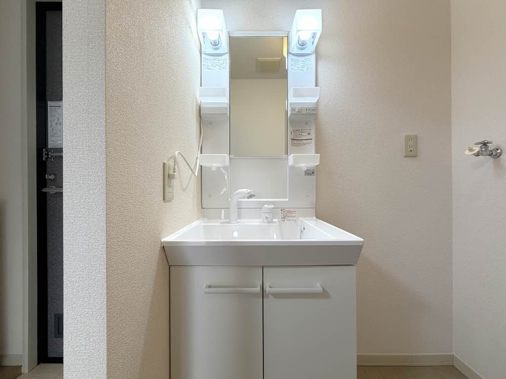 セフィラ・リバーサイド 202号-7