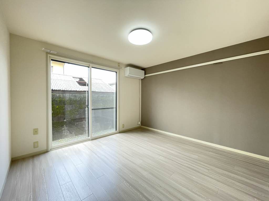 ハイツ・サンアイ 102号-2