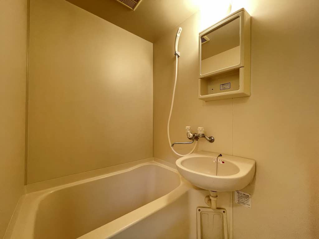 ハイツ・サンアイ 102号-7