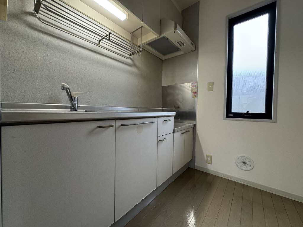 クリスタル・ガーデン G 101号-4