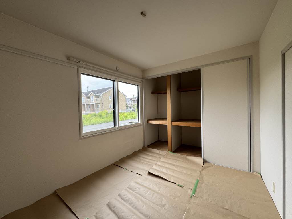 クリスタル・ガーデン G 101号-10