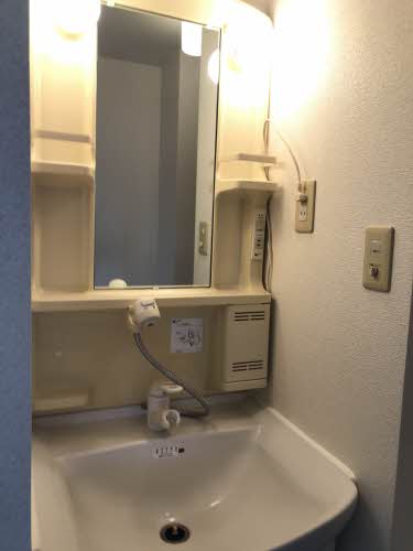 フレグランス・ティナ 103号-9