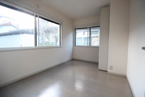 メゾン・カズ　Ｂ 101号-2