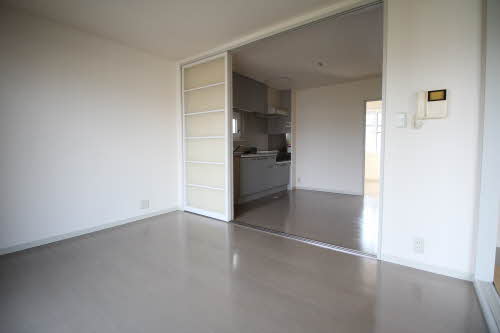 コンフォルタ藤沢町　Ｅ 101号-3