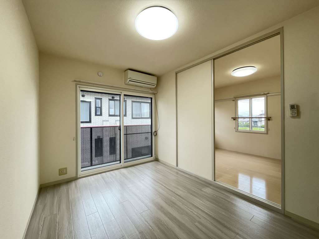 メゾン・エトワール D 202号-3