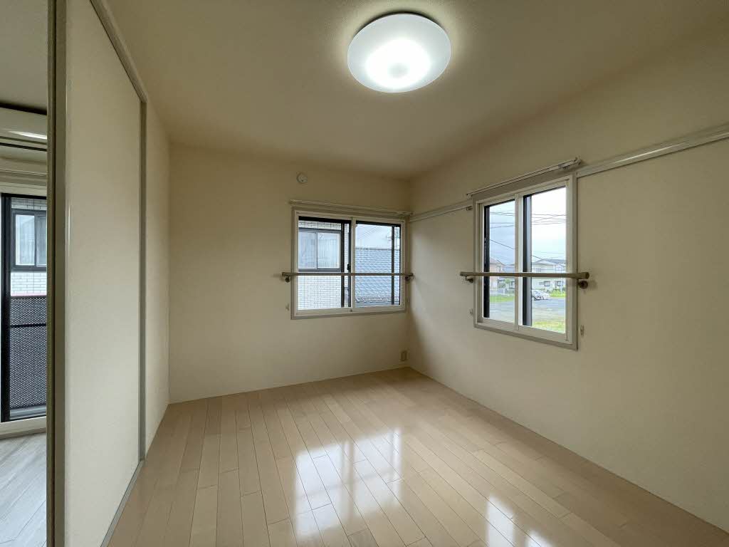 メゾン・エトワール D 202号-9