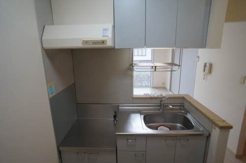 パークサイド古城 B 105号-4