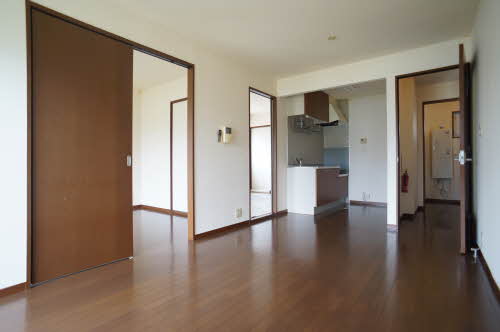 カステ-ロ才天 101号-3