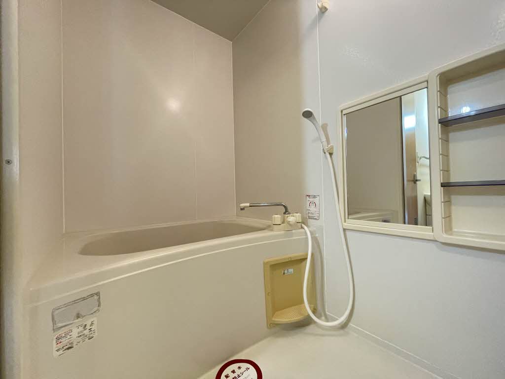 アバンセ B 102号-5