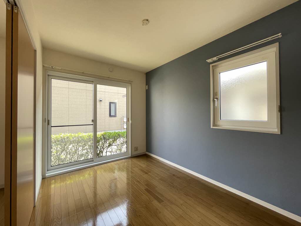 アバンセ B 102号-8