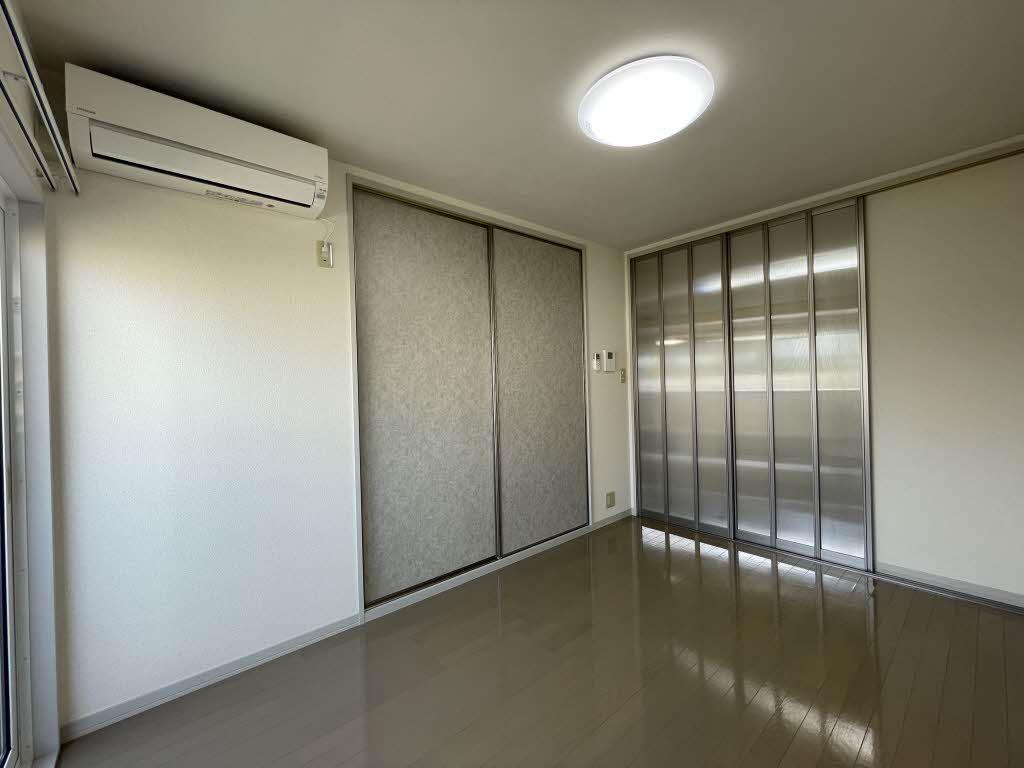 スカイ・タウン 202号-3