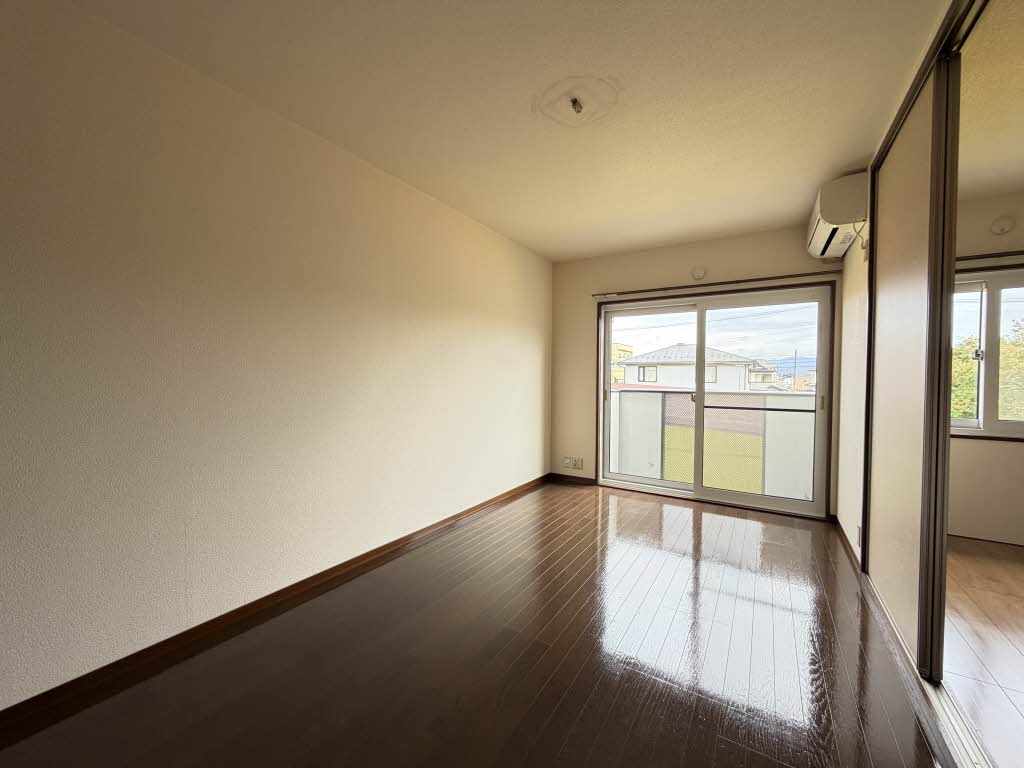 スカイ・タウン 206号-2