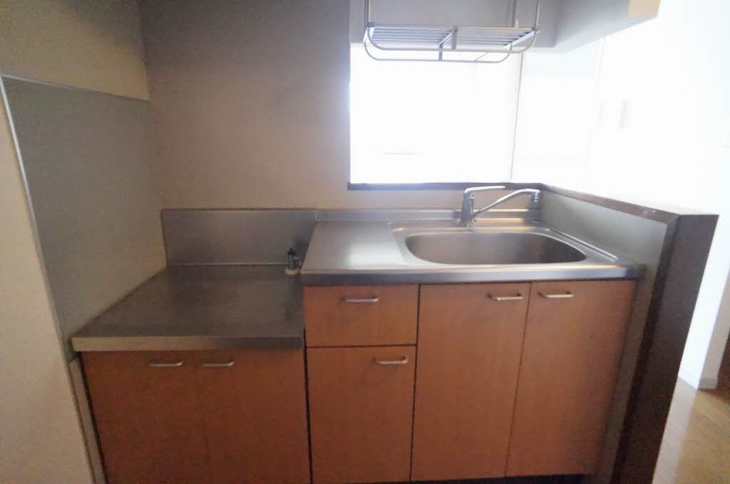 ピュアハウスＣ館 201号-4