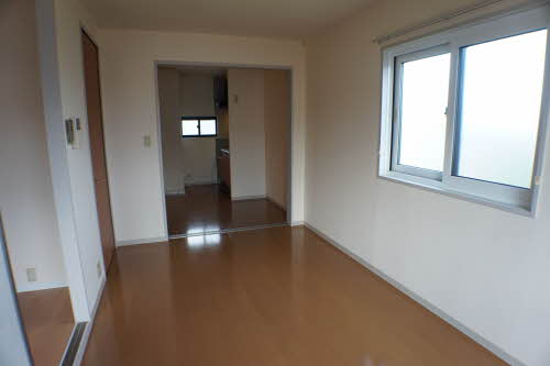 パレス・アザレアＡ 201号-4