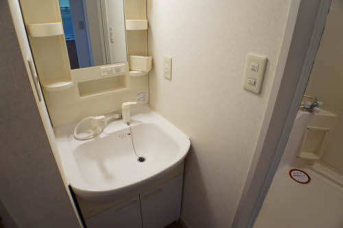 パレス・アザレアＡ 201号-11