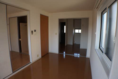 パレス・アザレアＣ 201号-5