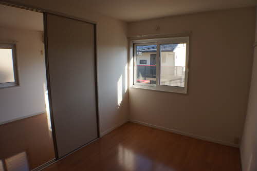 パレス・アザレアＣ 201号-8