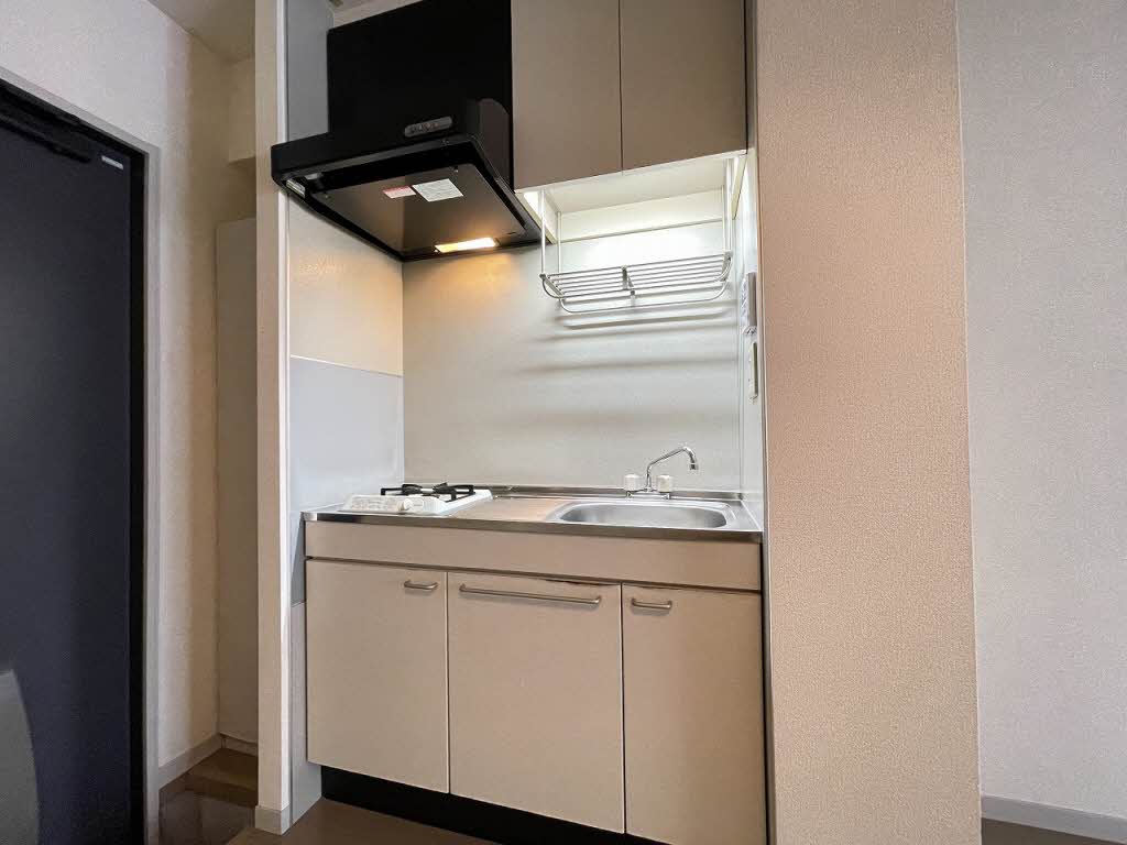 ハイツ駿　Ｃ 101号-4